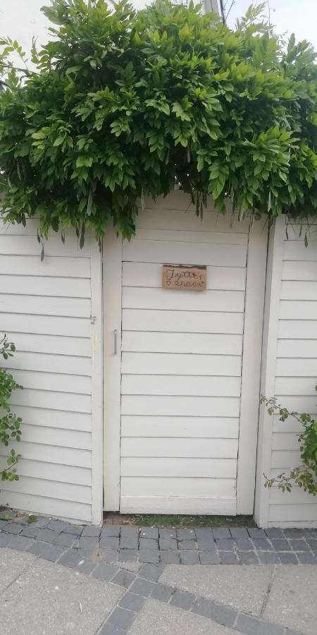 Jytte'S Annex Villa แคร์เทอมินเนอ ภายนอก รูปภาพ
